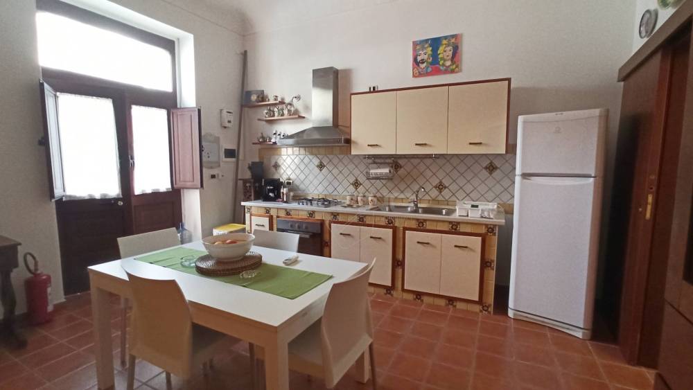 appartamento in vendita a Siracusa in zona Borgata