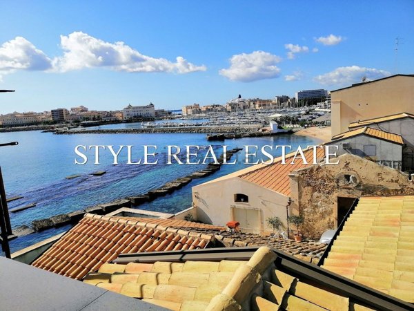 appartamento in vendita a Siracusa in zona Borgata