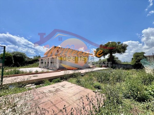 casa indipendente in vendita a Siracusa in zona Arenella