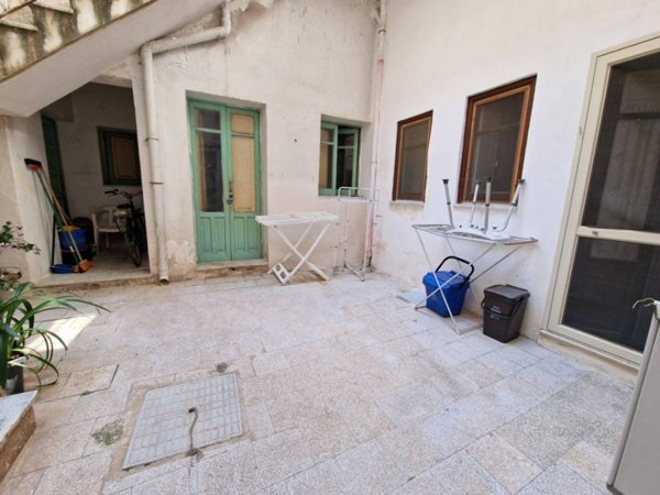 appartamento in vendita a Siracusa in zona Borgata