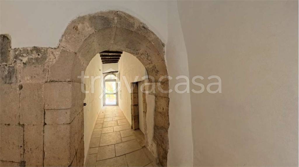 casa indipendente in vendita a Siracusa in zona Isola Ortigia