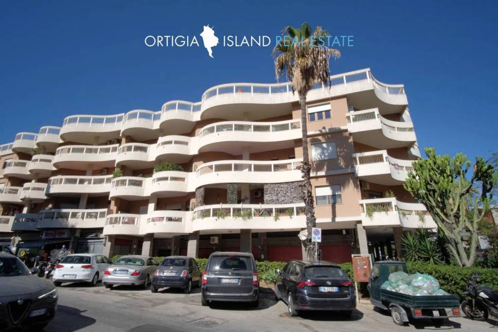 appartamento in vendita a Siracusa in zona Scala Greca