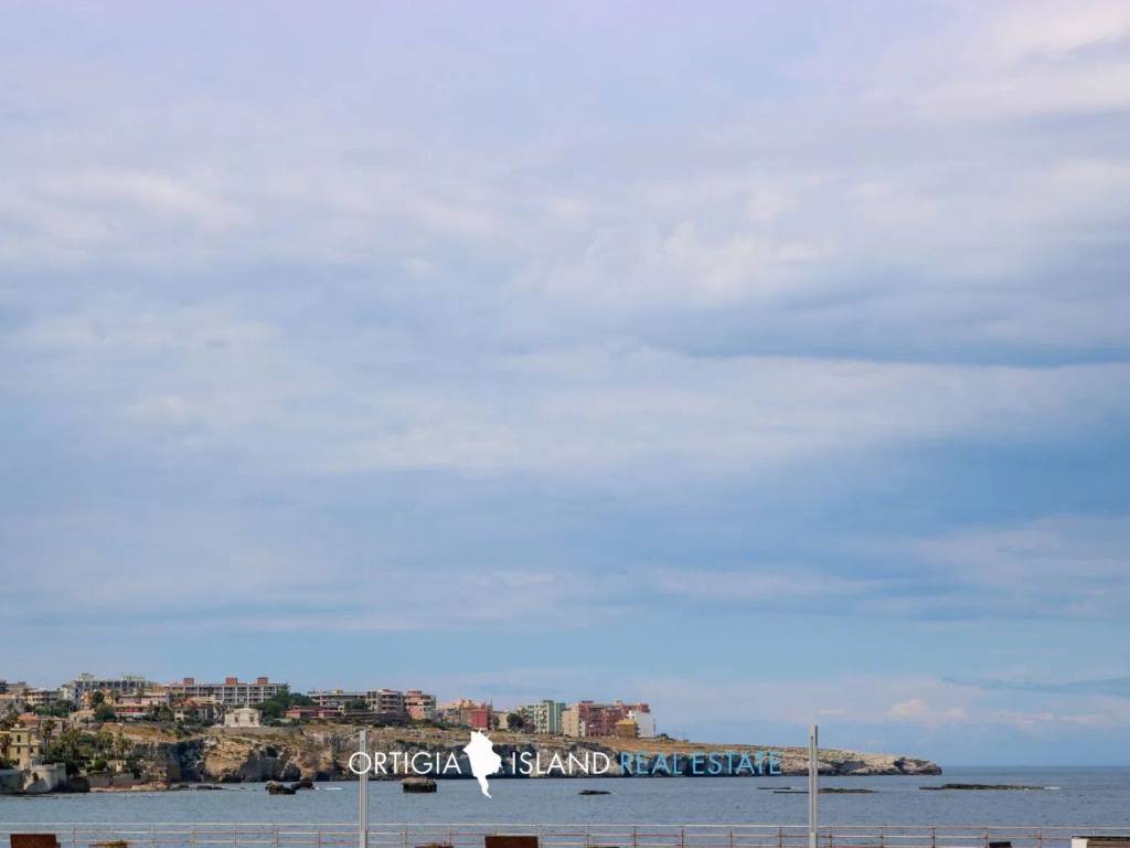 appartamento in vendita a Siracusa in zona Isola Ortigia