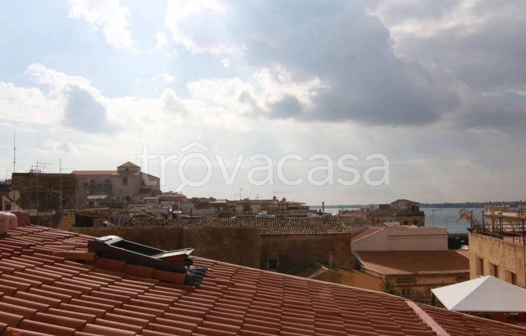 appartamento in vendita a Siracusa in zona Isola Ortigia