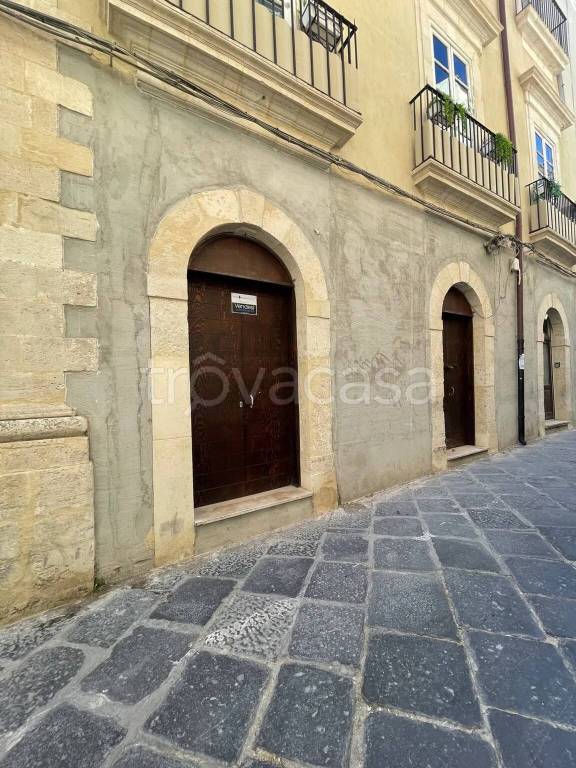 monolocale in vendita a Siracusa in zona Isola Ortigia