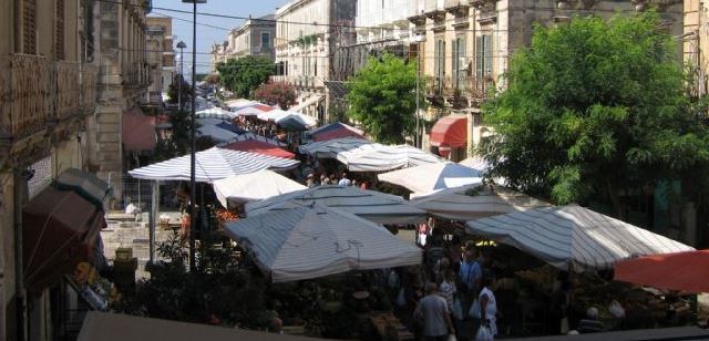 appartamento in vendita a Siracusa in zona Isola Ortigia