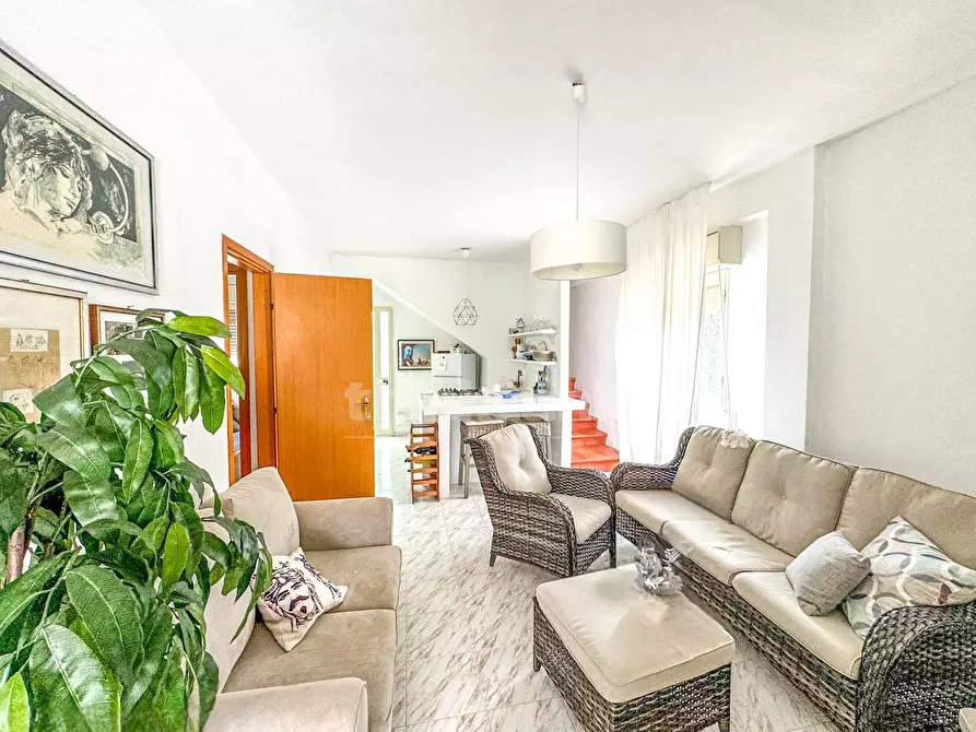 casa indipendente in vendita a Siracusa in zona Arenella