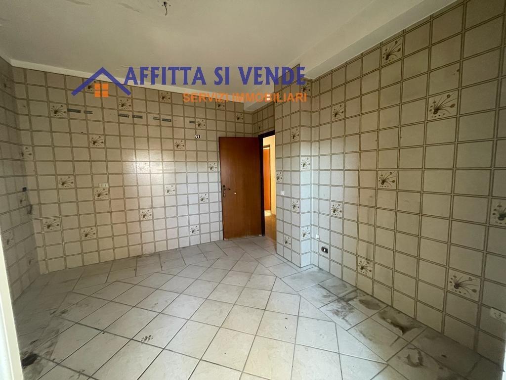 pentavano in vendita a Siracusa