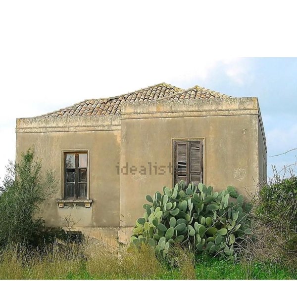 casa indipendente in vendita a Siracusa in zona Isola / Plemmirio