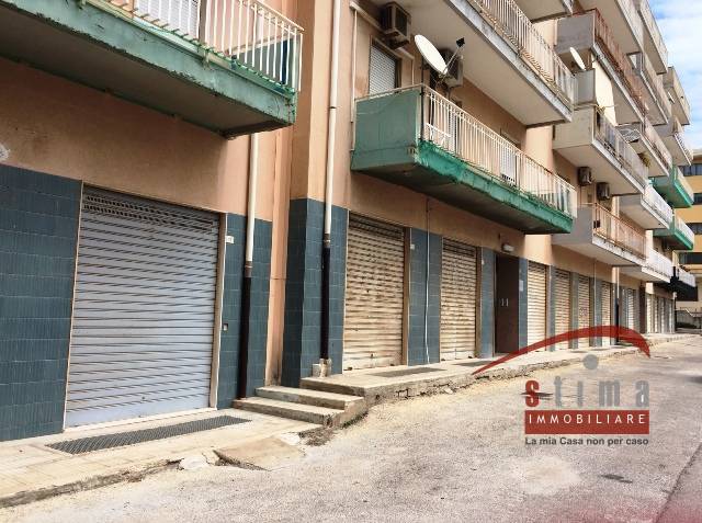 locale di sgombero in vendita a Siracusa