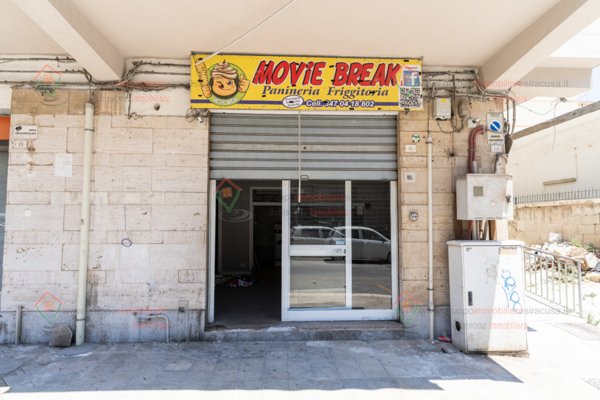 locale commerciale in vendita a Siracusa