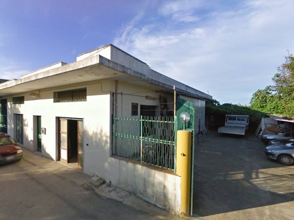negozio in vendita a Siracusa