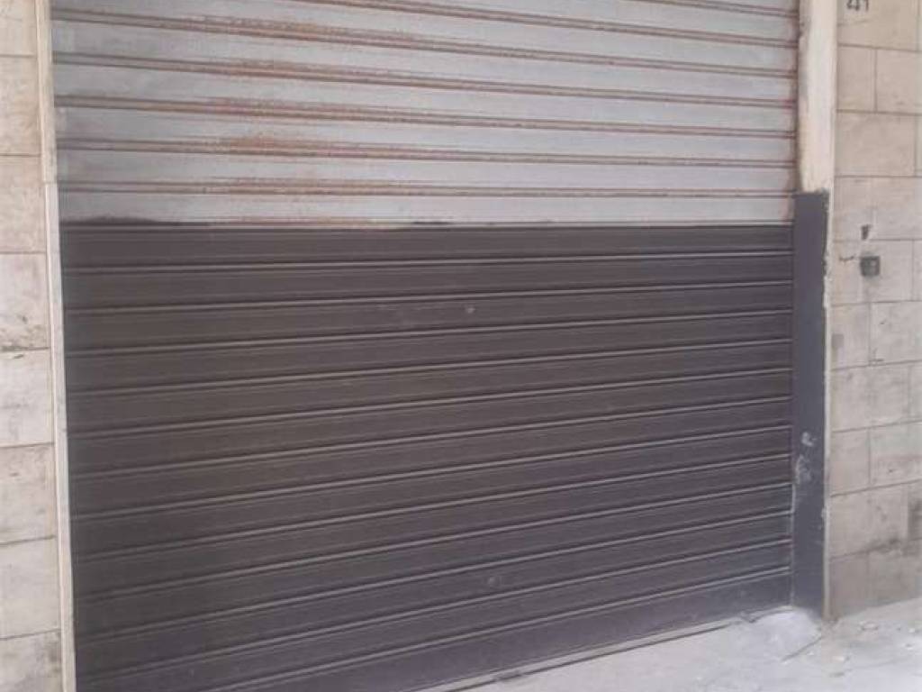 locale di sgombero in vendita a Siracusa in zona Grottasanta