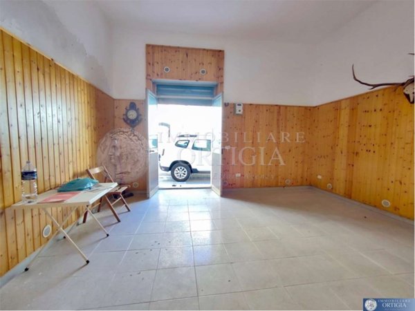 appartamento in vendita a Siracusa in zona Borgata