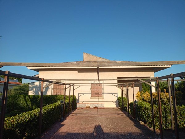 casa indipendente in vendita a Siracusa in zona Arenella