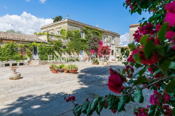 casa indipendente in vendita a Siracusa