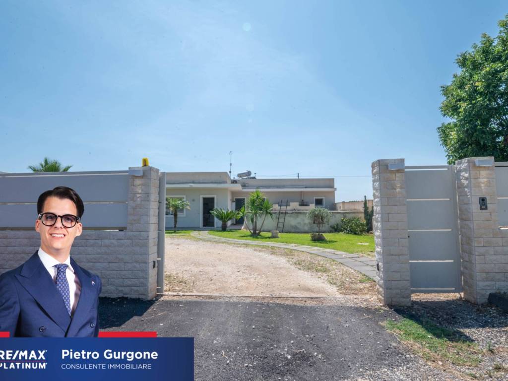 casa indipendente in vendita a Siracusa in zona Belvedere