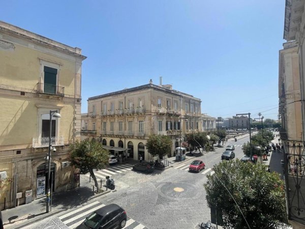 appartamento in vendita a Siracusa in zona Borgata