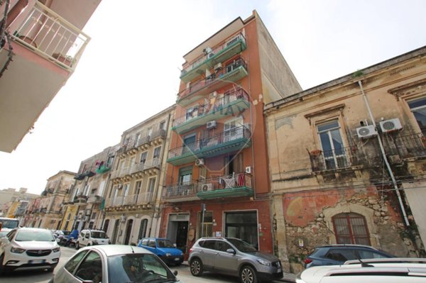 appartamento in vendita a Siracusa in zona Borgata