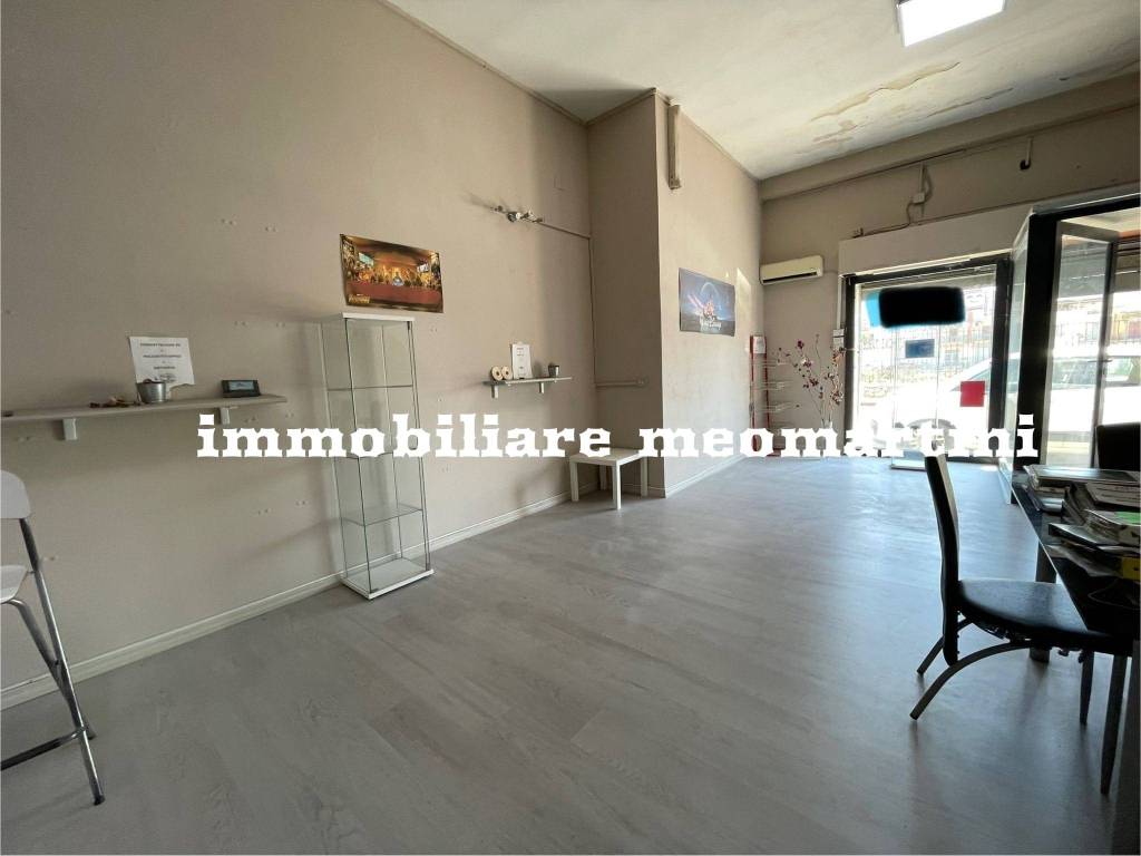 negozio in vendita a Siracusa in zona Centro Città