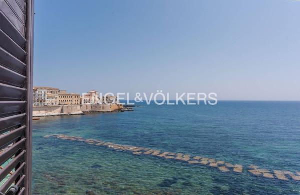 appartamento in vendita a Siracusa in zona Isola Ortigia