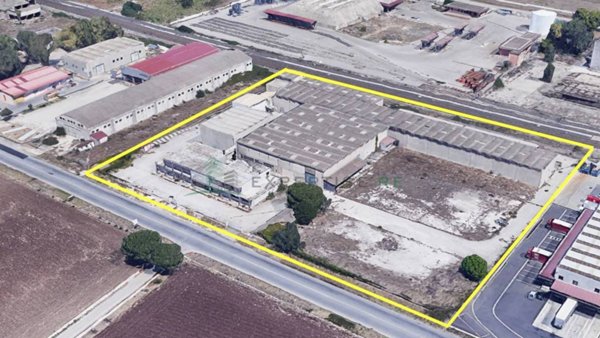 terreno edificabile in vendita a Siracusa in zona Targia