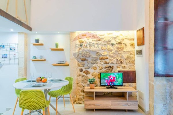 appartamento in vendita a Siracusa in zona Centro Città