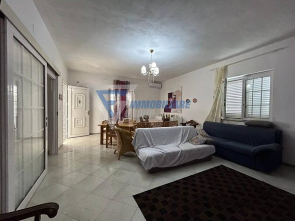 casa indipendente in vendita a Siracusa in zona Borgata