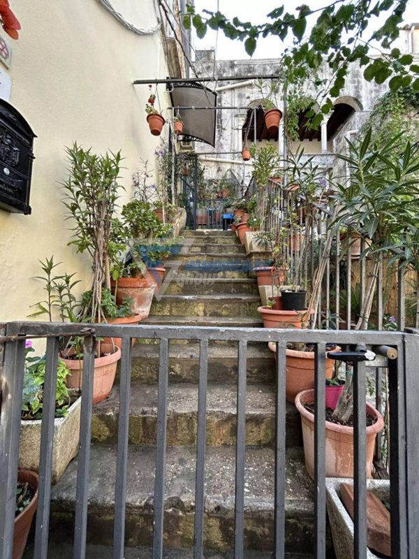 appartamento in vendita a Siracusa in zona Borgata