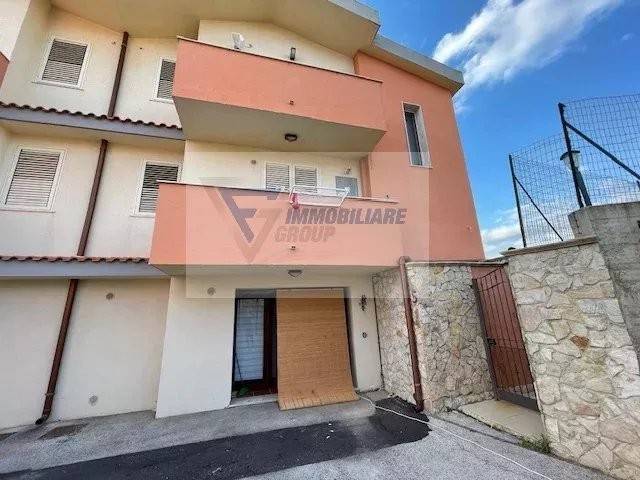 casa indipendente in vendita a Siracusa in zona Belvedere
