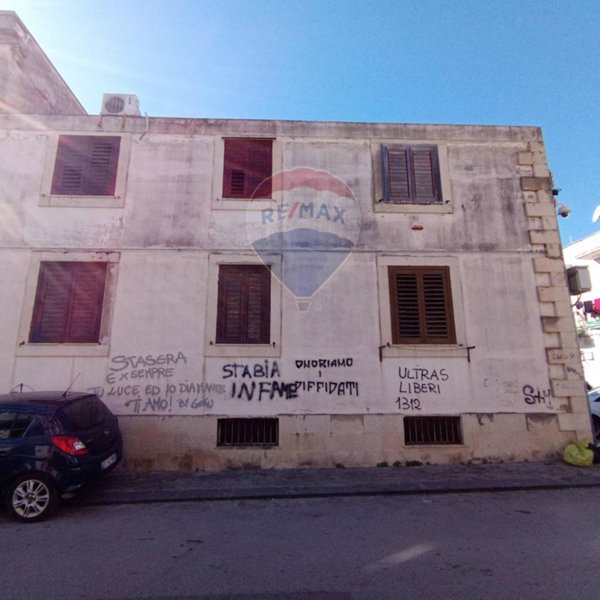 appartamento in vendita a Siracusa in zona Borgata