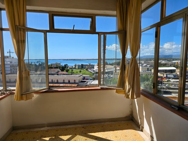 appartamento in vendita a Siracusa in zona Centro Città