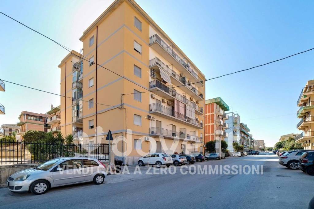 appartamento in vendita a Siracusa in zona Grottasanta