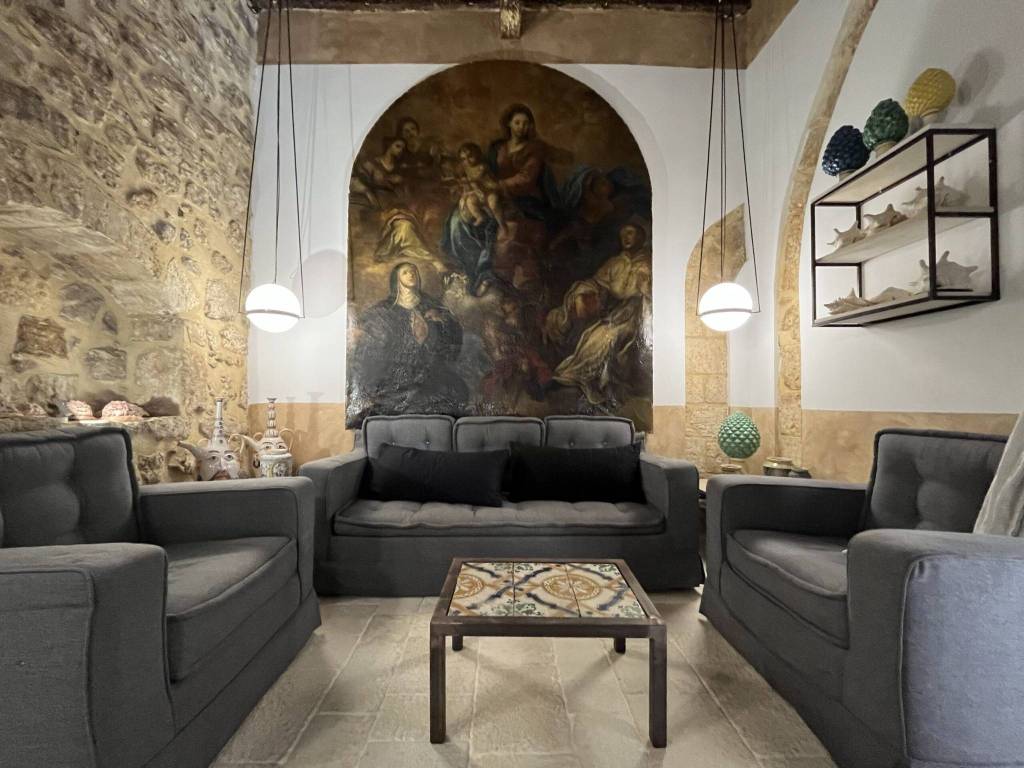 appartamento in vendita a Siracusa in zona Isola Ortigia