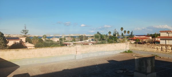 appartamento in vendita a Siracusa in zona Isola Ortigia