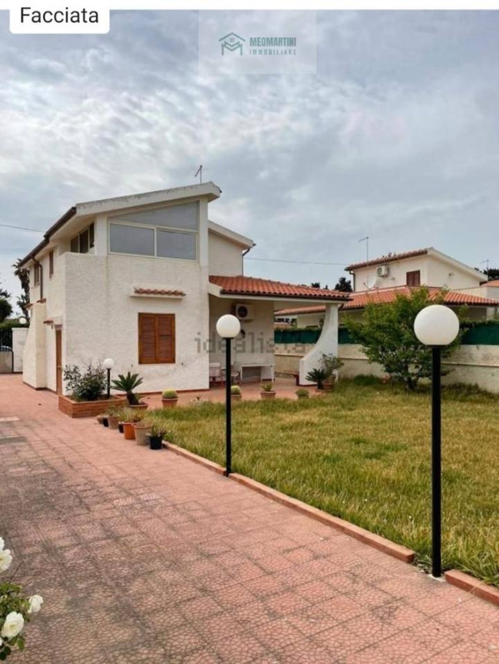 casa indipendente in vendita a Siracusa in zona Ognina