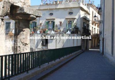 casa indipendente in vendita a Siracusa in zona Isola Ortigia