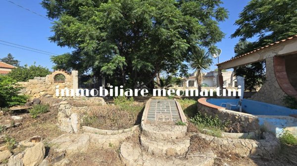 casa indipendente in vendita a Siracusa in zona Isola / Plemmirio
