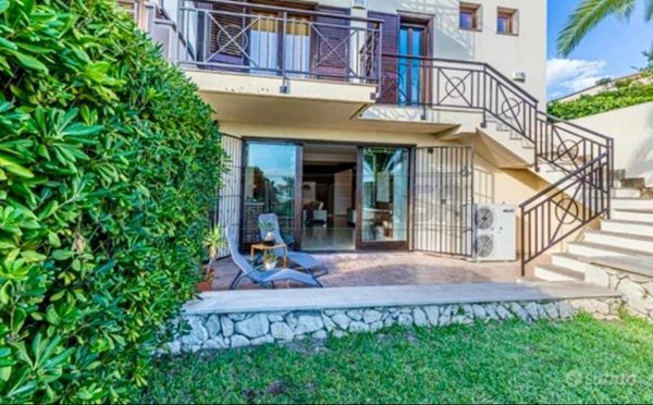 casa indipendente in vendita a Siracusa in zona Belvedere
