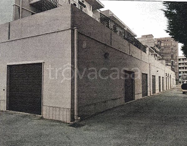 negozio in vendita a Siracusa in zona Scala Greca