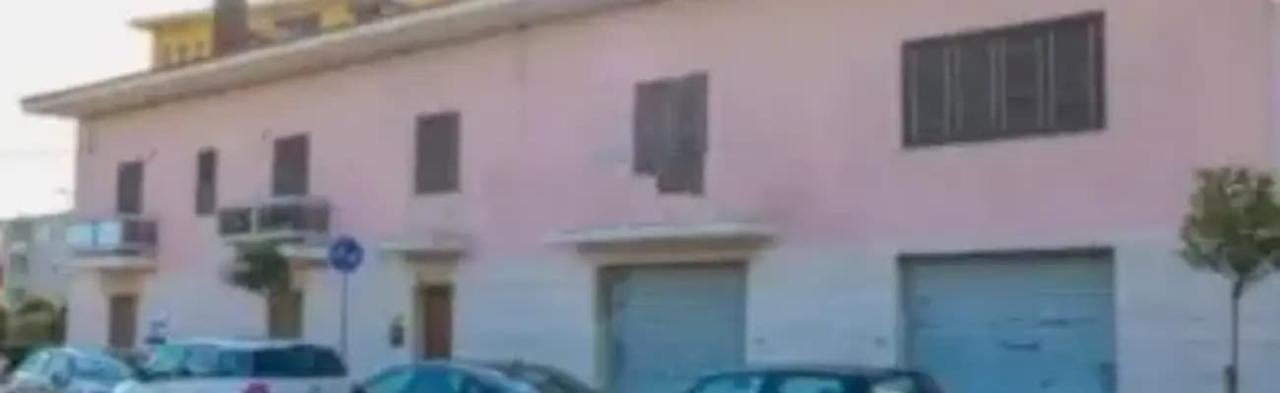 negozio in vendita a Siracusa in zona Grottasanta