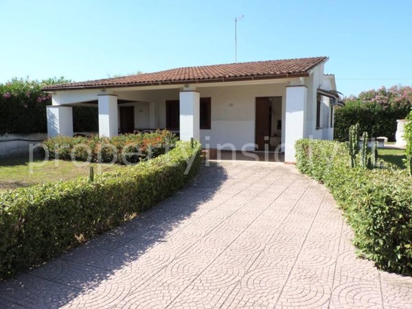 casa indipendente in vendita a Siracusa in zona Arenella