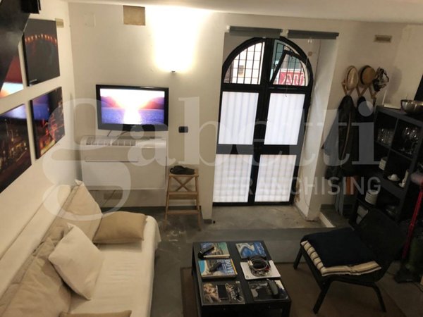 casa indipendente in vendita a Siracusa in zona Isola Ortigia