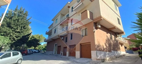 appartamento in vendita a Siracusa in zona Borgata