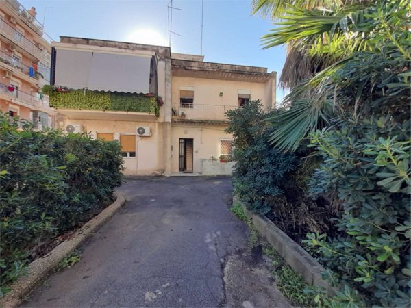 appartamento in vendita a Siracusa in zona Scala Greca
