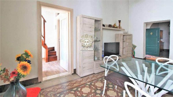 pentavano in vendita a Siracusa in zona Isola Ortigia