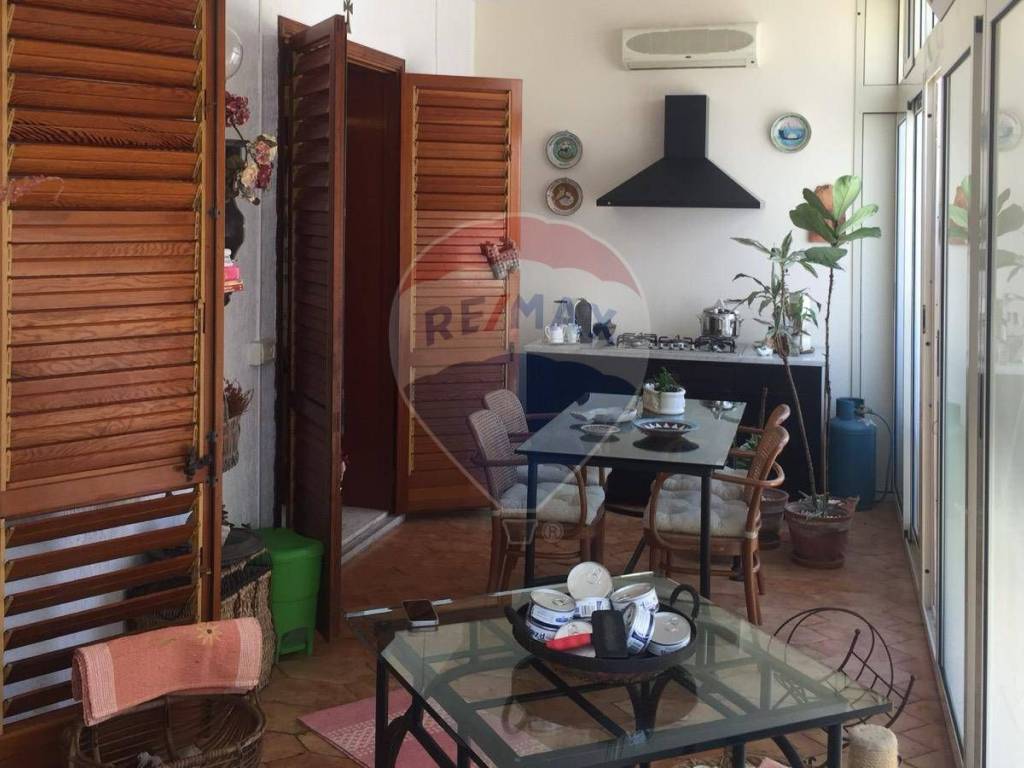 appartamento in vendita a Siracusa in zona Grottasanta