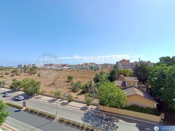casa indipendente in vendita a Siracusa in zona Scala Greca