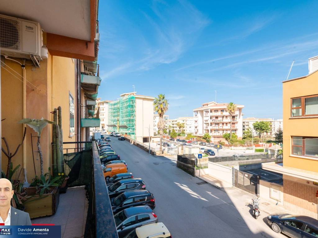 appartamento in vendita a Siracusa in zona Grottasanta