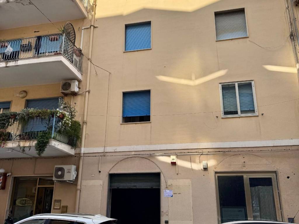 negozio in vendita a Siracusa in zona Centro Città
